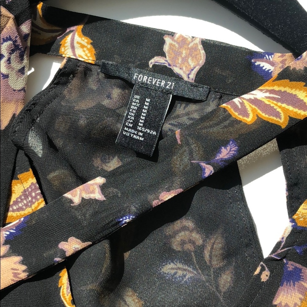 Forever21 top - Picture 2 of 6